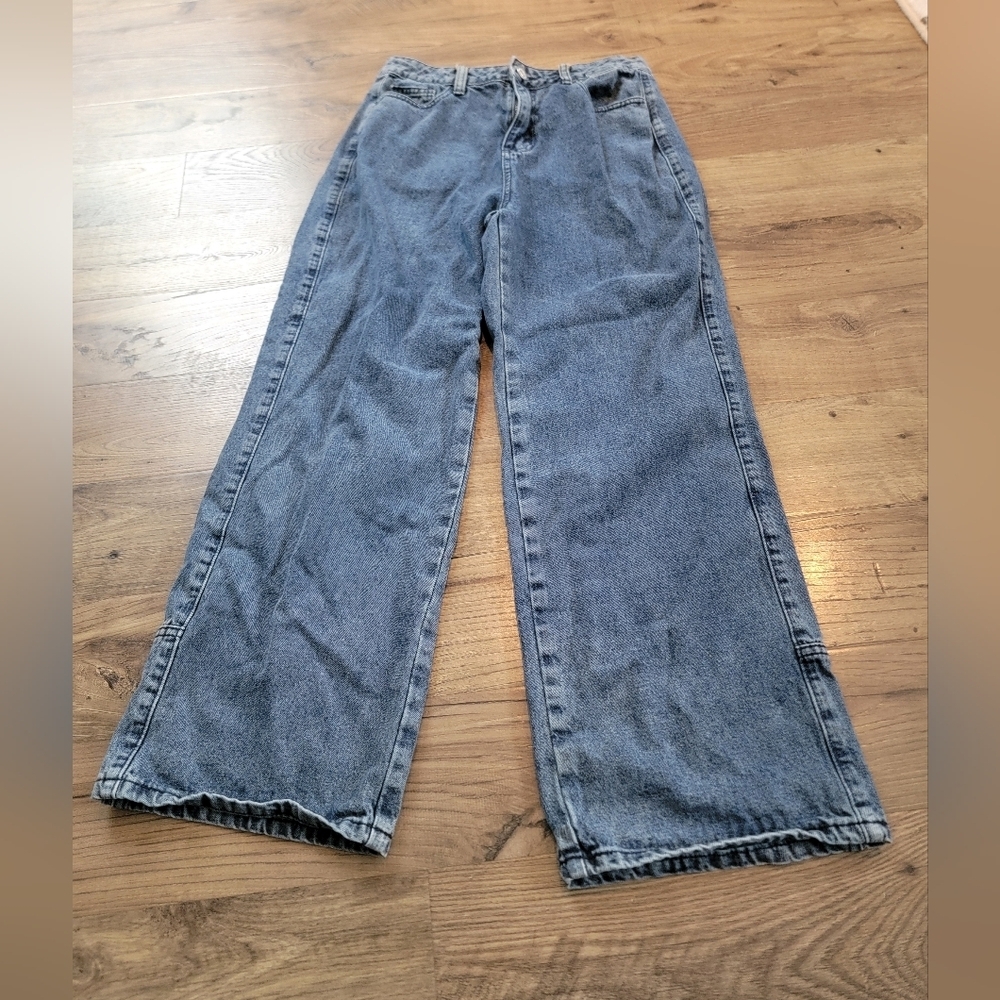 Daisy wide leg jeans size large
